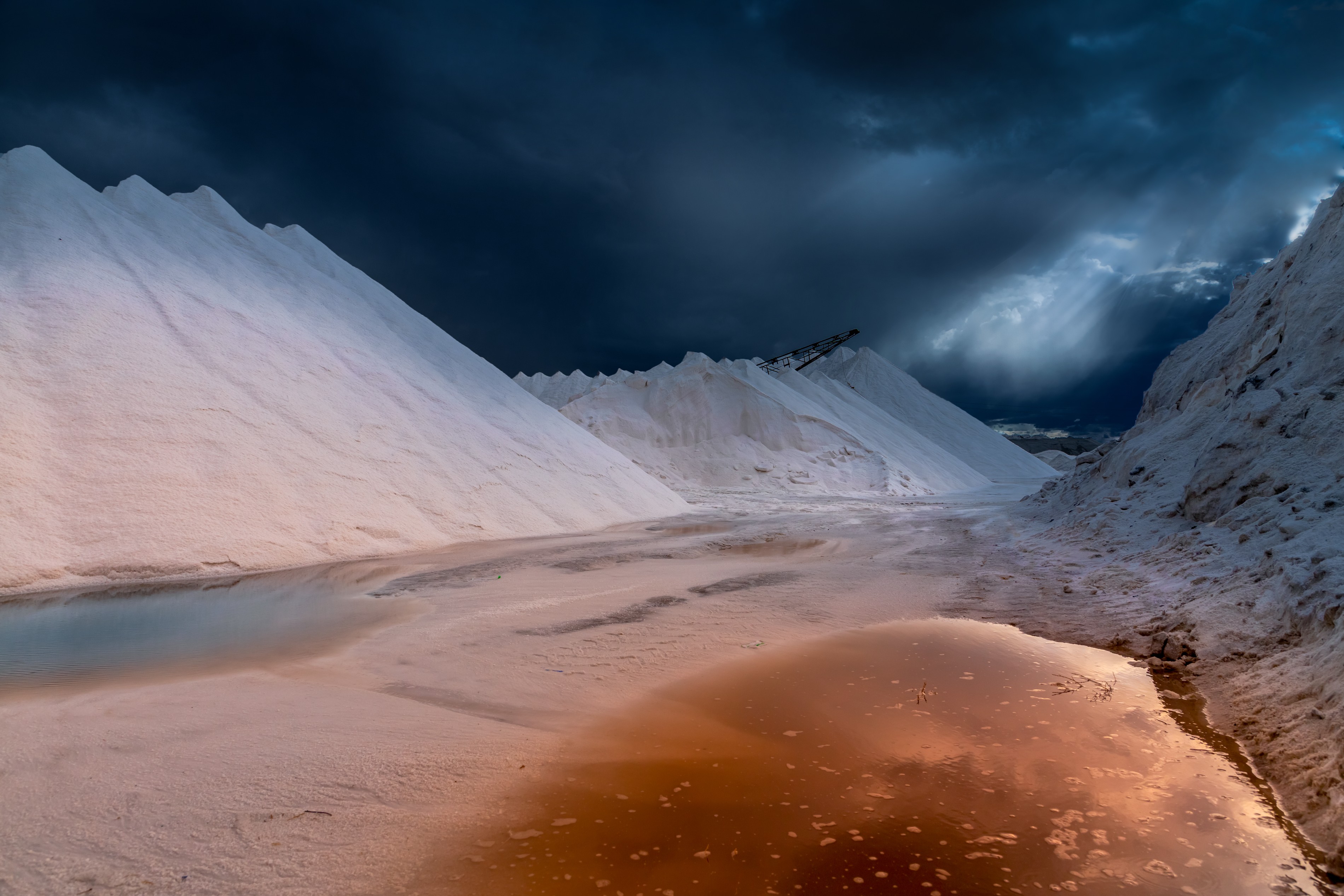 內(nèi)蒙古額吉淖爾制鹽有限公司日曬鹽采收服務(wù)項(xiàng)目 第二標(biāo)段：B板塊【網(wǎng)上競價(jià)】