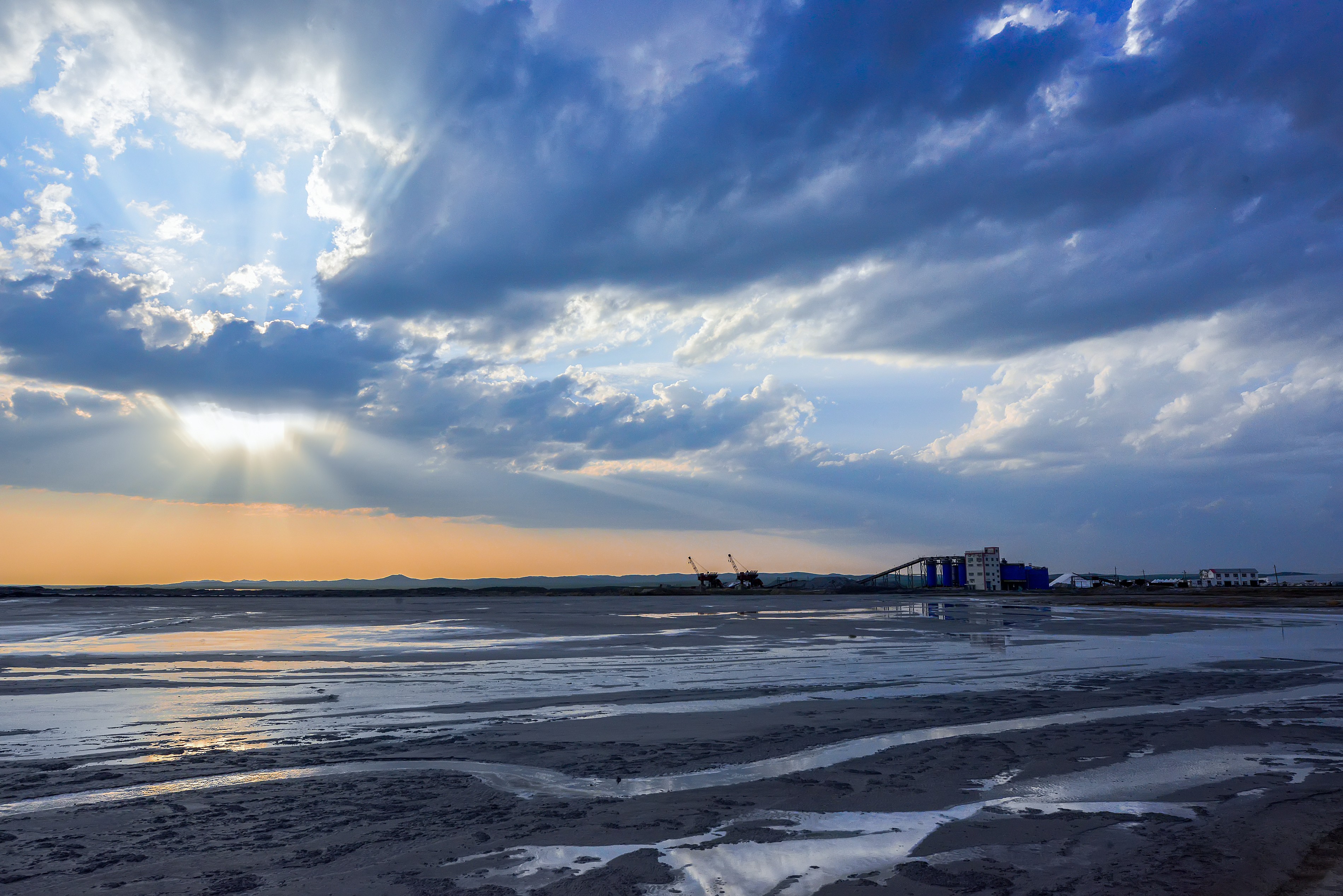 內(nèi)蒙古額吉淖爾制鹽有限公司2024年度原生鹽采掘服務(wù)采購項(xiàng)目【網(wǎng)上競價(jià)】