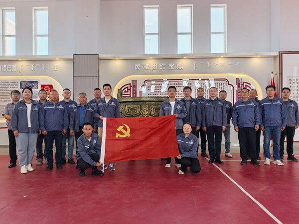 2819b3c76846b891ef295500f37e4564.jpg 2819b3c76846b891ef295500f37e4564.jpg